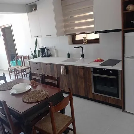 Mangoseaview Apartment *