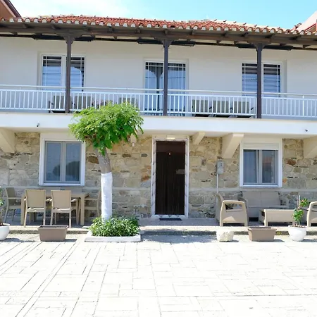 Apartment Mangoseaview Nea Roda