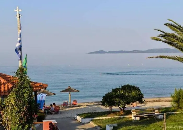 Mangoseaview * Nea Roda