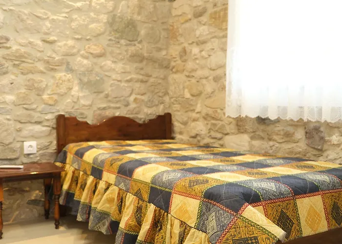 Mangoseaview Nea Roda