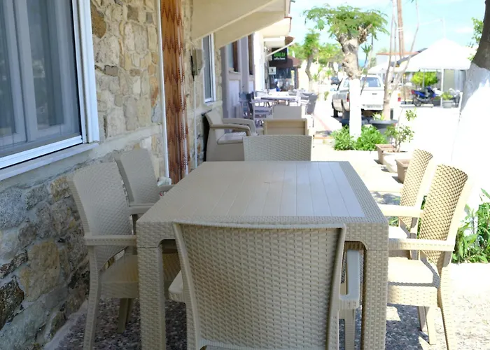 Apartamento Mangoseaview Nea Roda