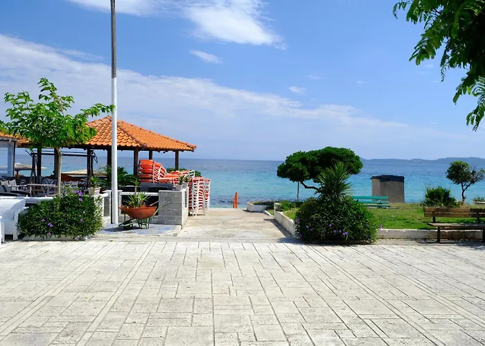 Mangoseaview דירה
