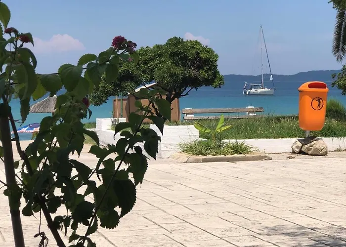 דירה Mangoseaview